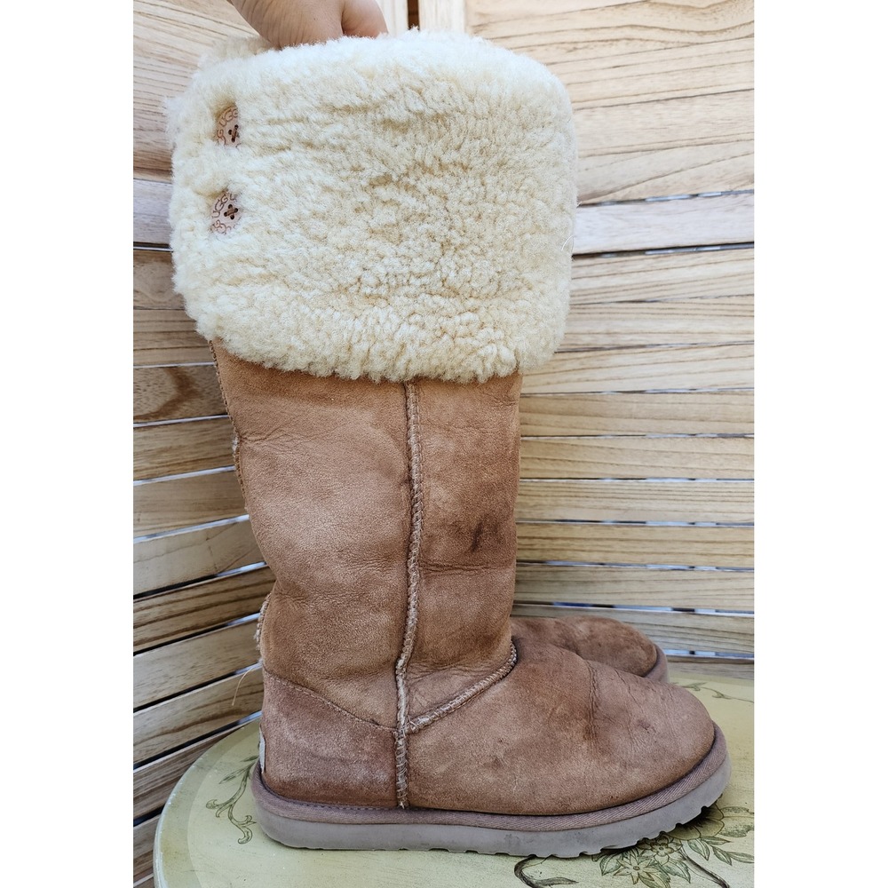 UGG Sz 7 Over the Knee Y2K Bailey Button Chestnut Suede Sheepskin Tall Boots